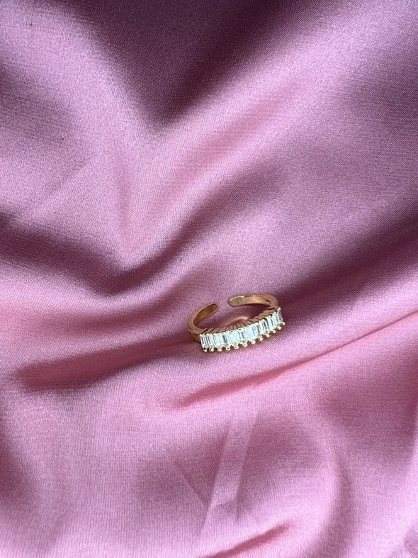 Bague  réglable lignée de zirconium